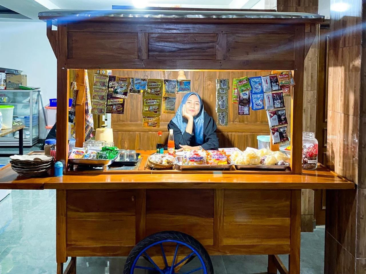 Hotel Wijaya Family 2 Kalasan Εξωτερικό φωτογραφία